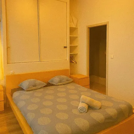 4 Voyageurs Avec Terrasse Et Wifi - Proche Cité Médiévale Appartement Carcassonne